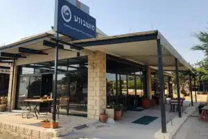 מושבוצ – מסעדה ברמת הגולן. פשוט אוכל טוב! moshbutz restaurant‏